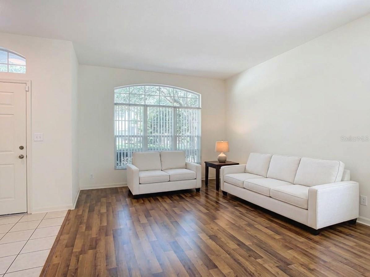105 Ridgeway Property Photo 4