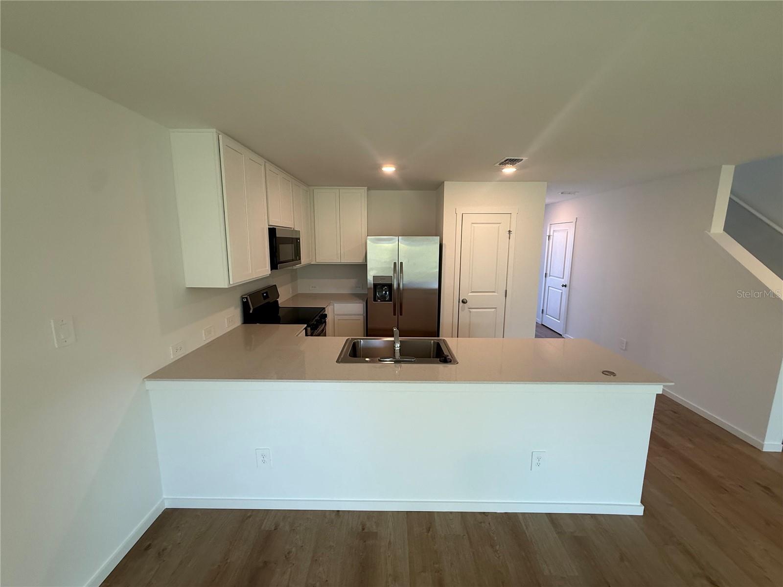 2476 Bevel Ln Property Photo 7