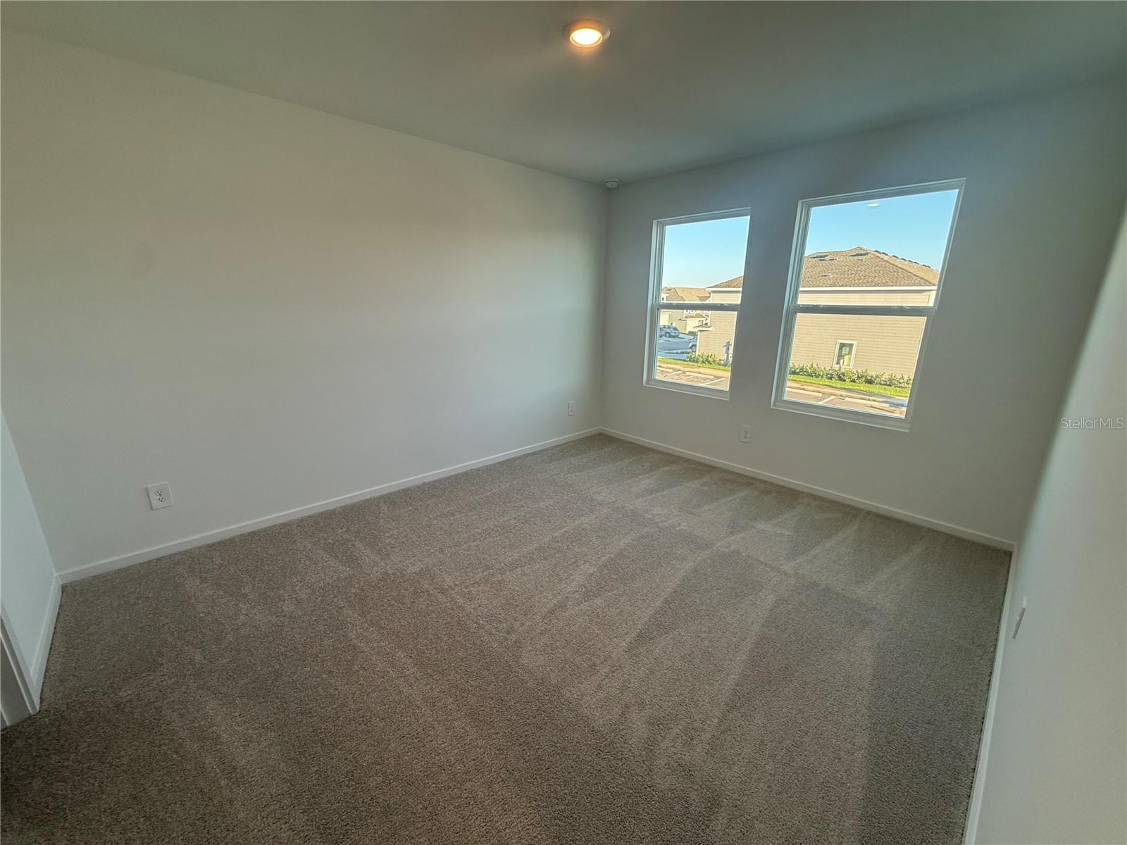 2476 Bevel Ln Property Photo 9