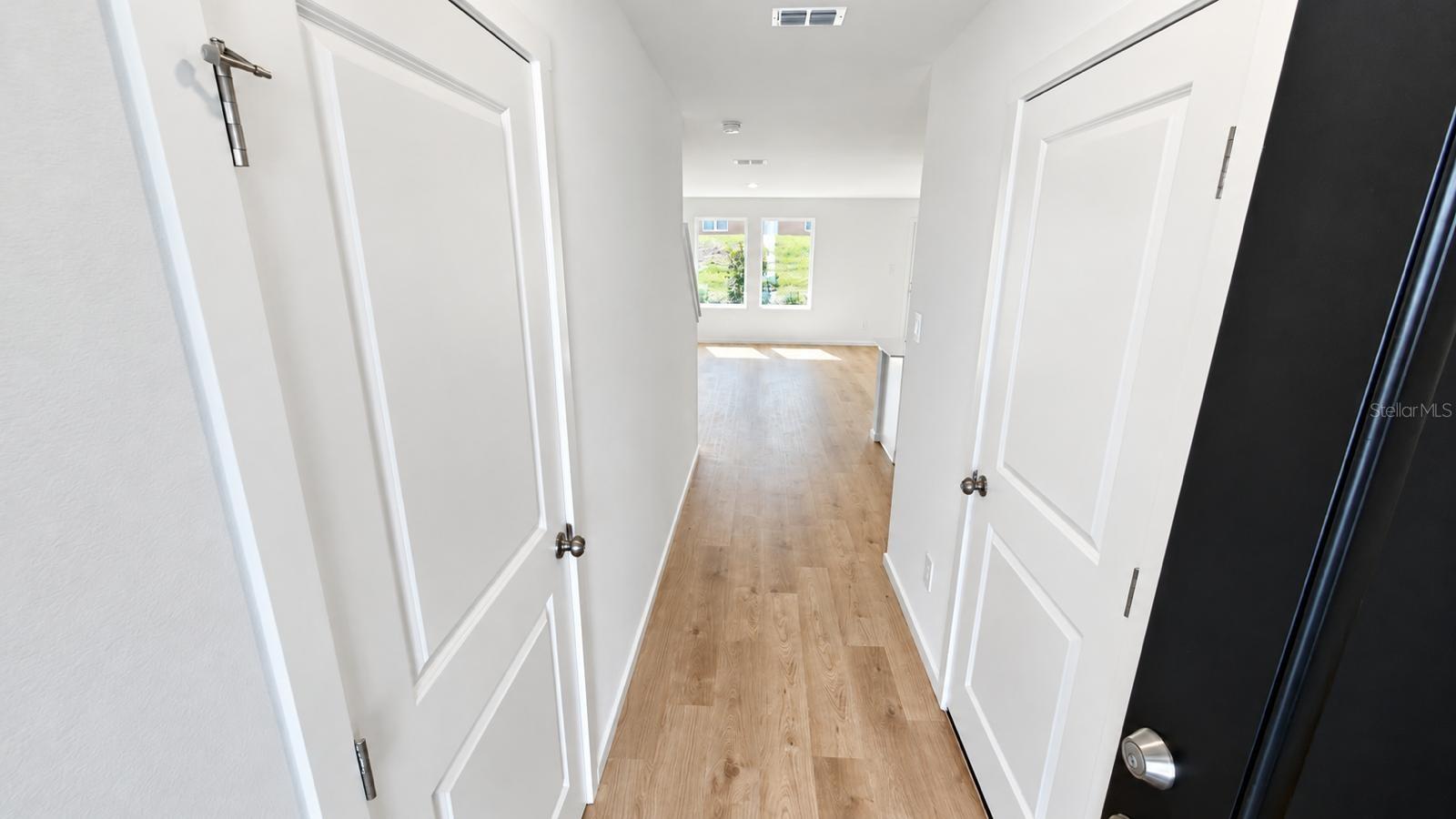 2492 Bevel Ln Property Photo 4