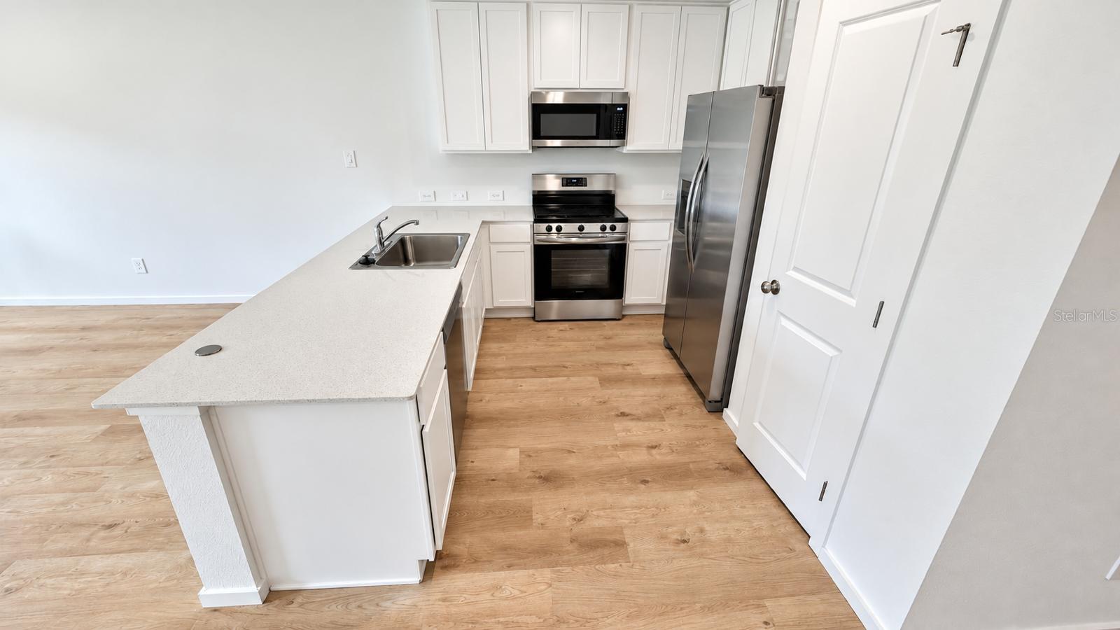 2492 Bevel Ln Property Photo 18