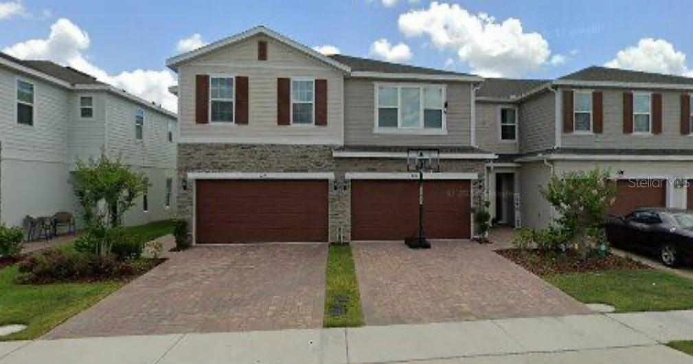 1275 WISPY CYPRESS DR Property Photo 1