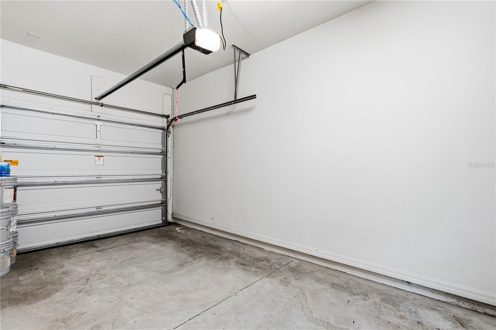 5150 Crown Haven Dr Property Photo 11