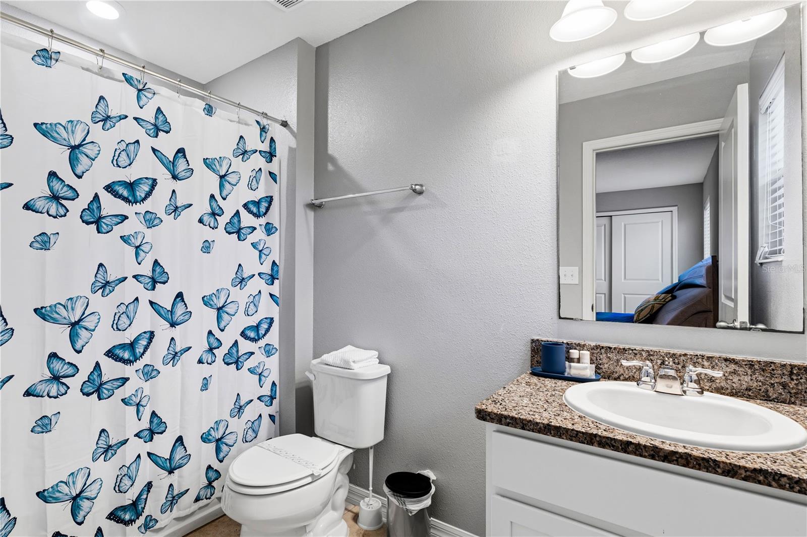 5150 Crown Haven Dr Property Photo 15