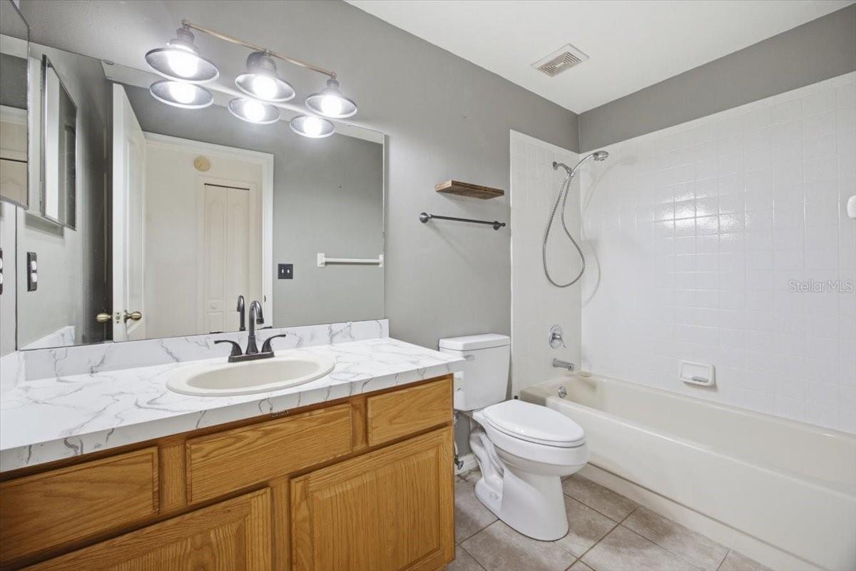 686 Paradise Pt Property Photo 16