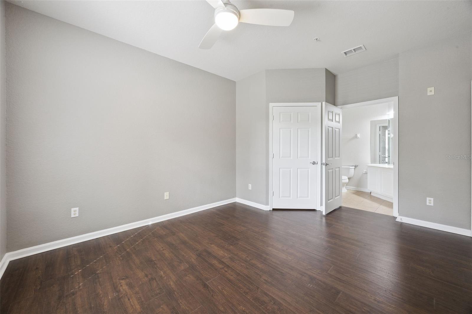 3314 Robert Trent Jones Dr #10701 Property Photo 19