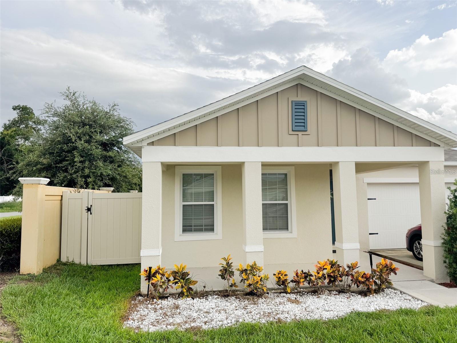 405 JACKS WAY Property Photo 1