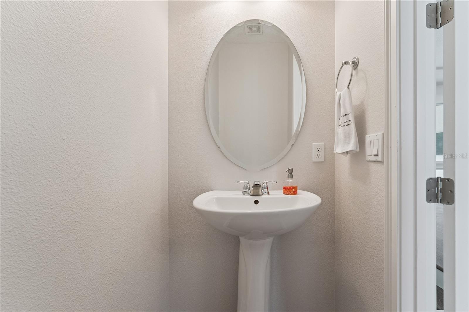 1504 Lake George Dr Property Photo 38