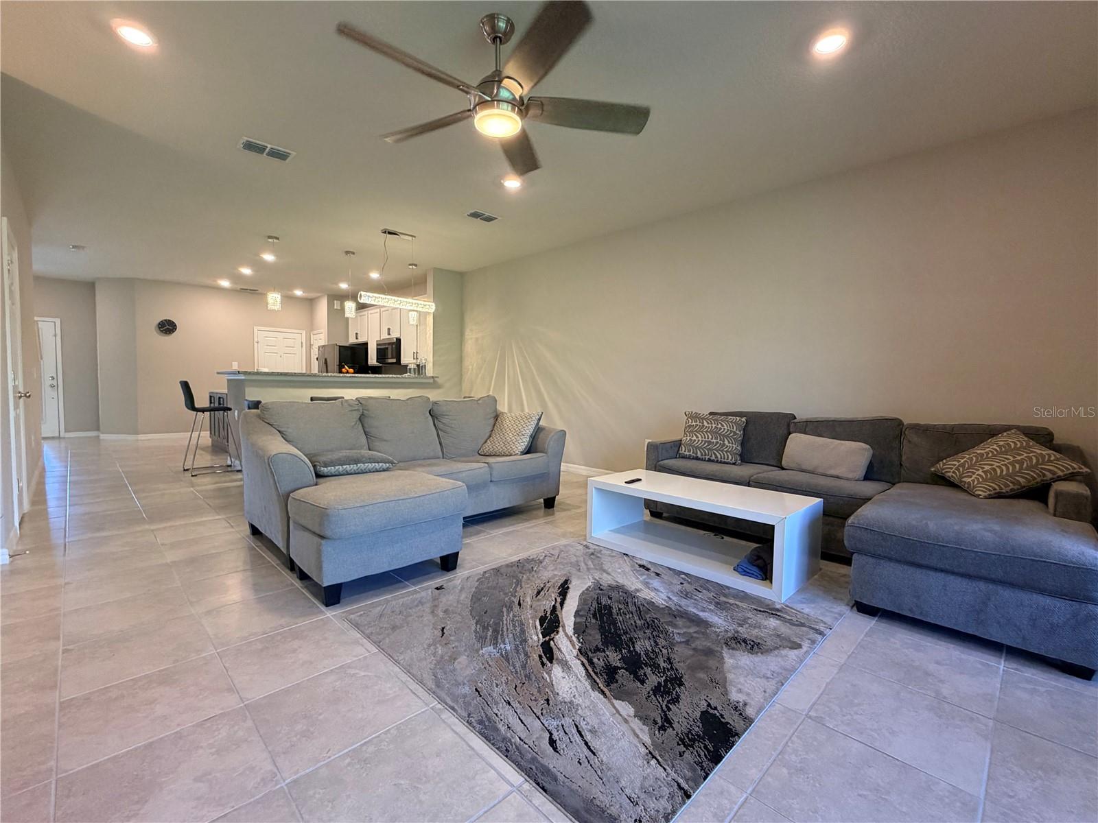 3653 Plainview Dr Property Photo 10