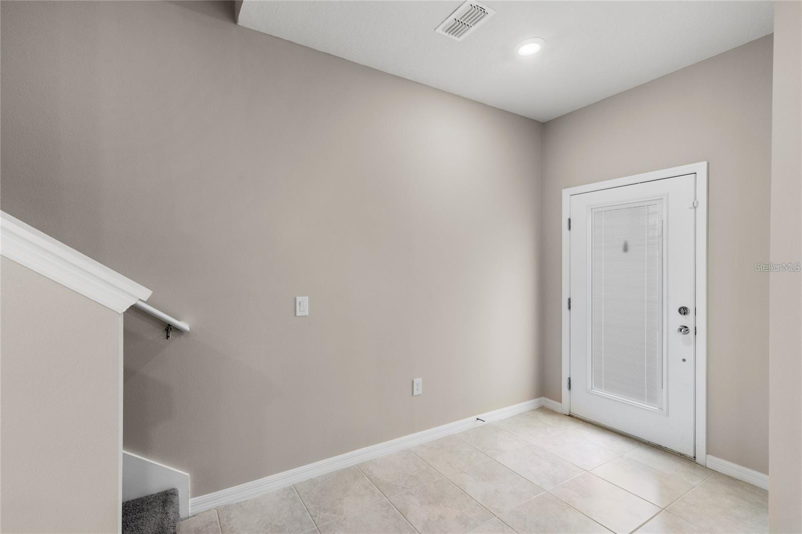 3653 Plainview Dr Property Photo 16