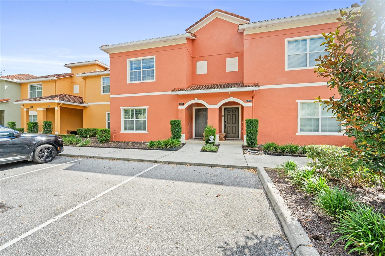 3081 Beach Palm Ave Property Photo 6