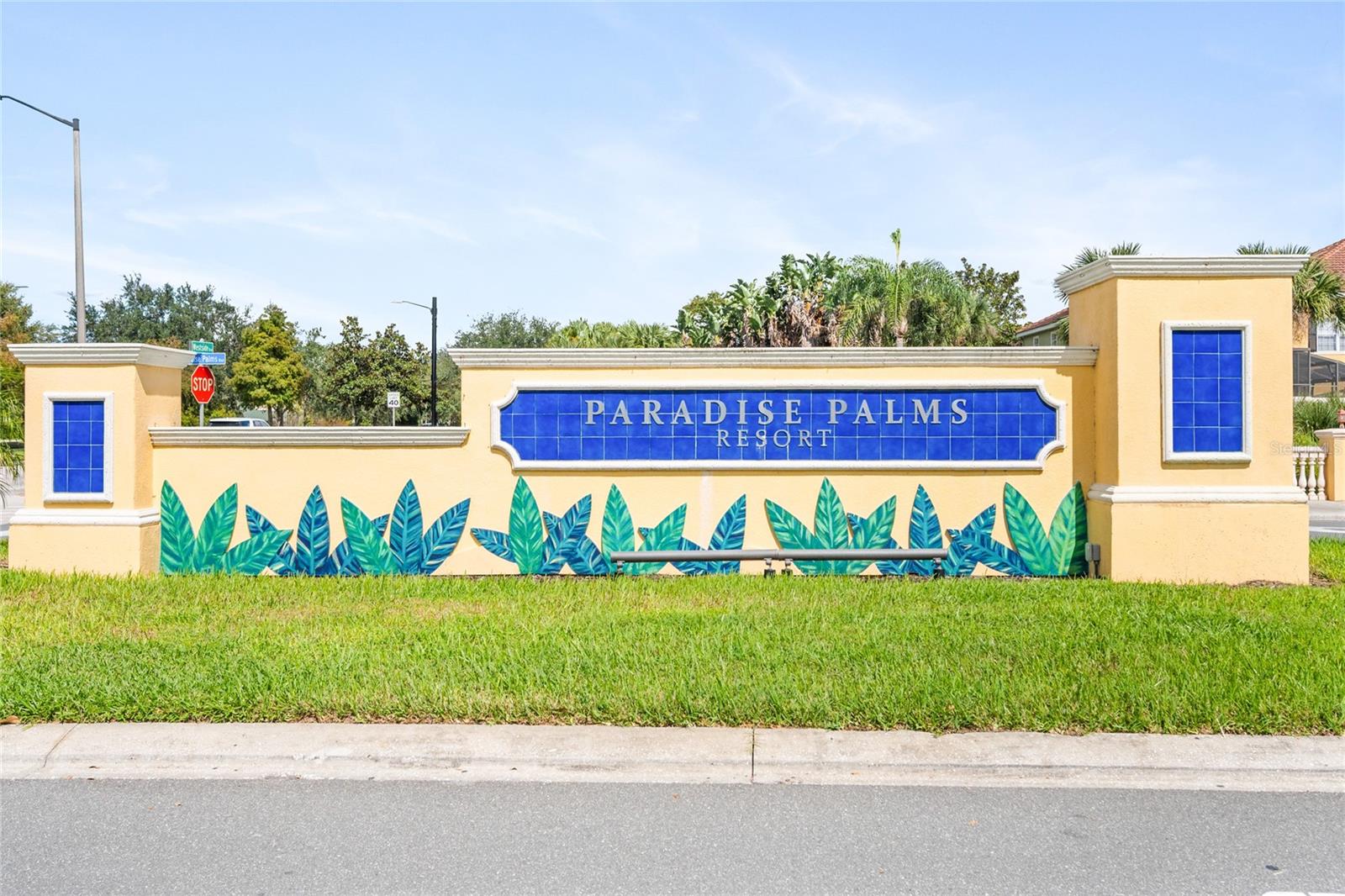 3081 Beach Palm Ave Property Photo 7