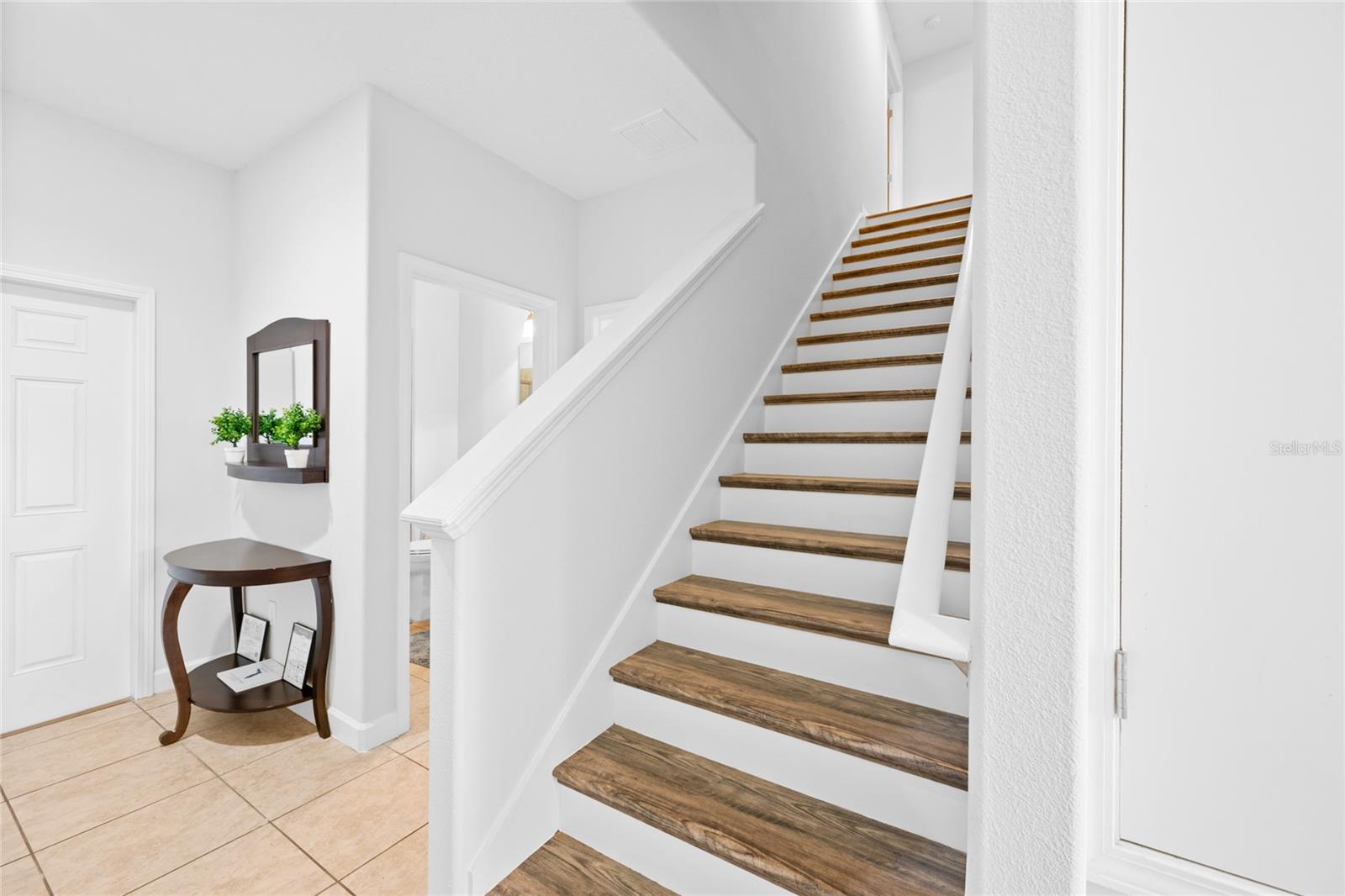 3081 Beach Palm Ave Property Photo 22