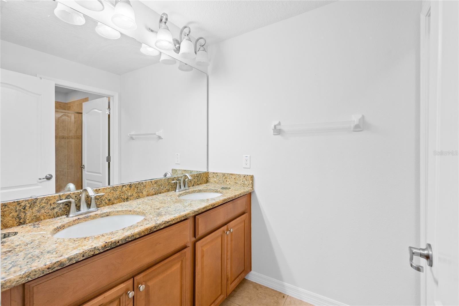 3081 Beach Palm Ave Property Photo 30