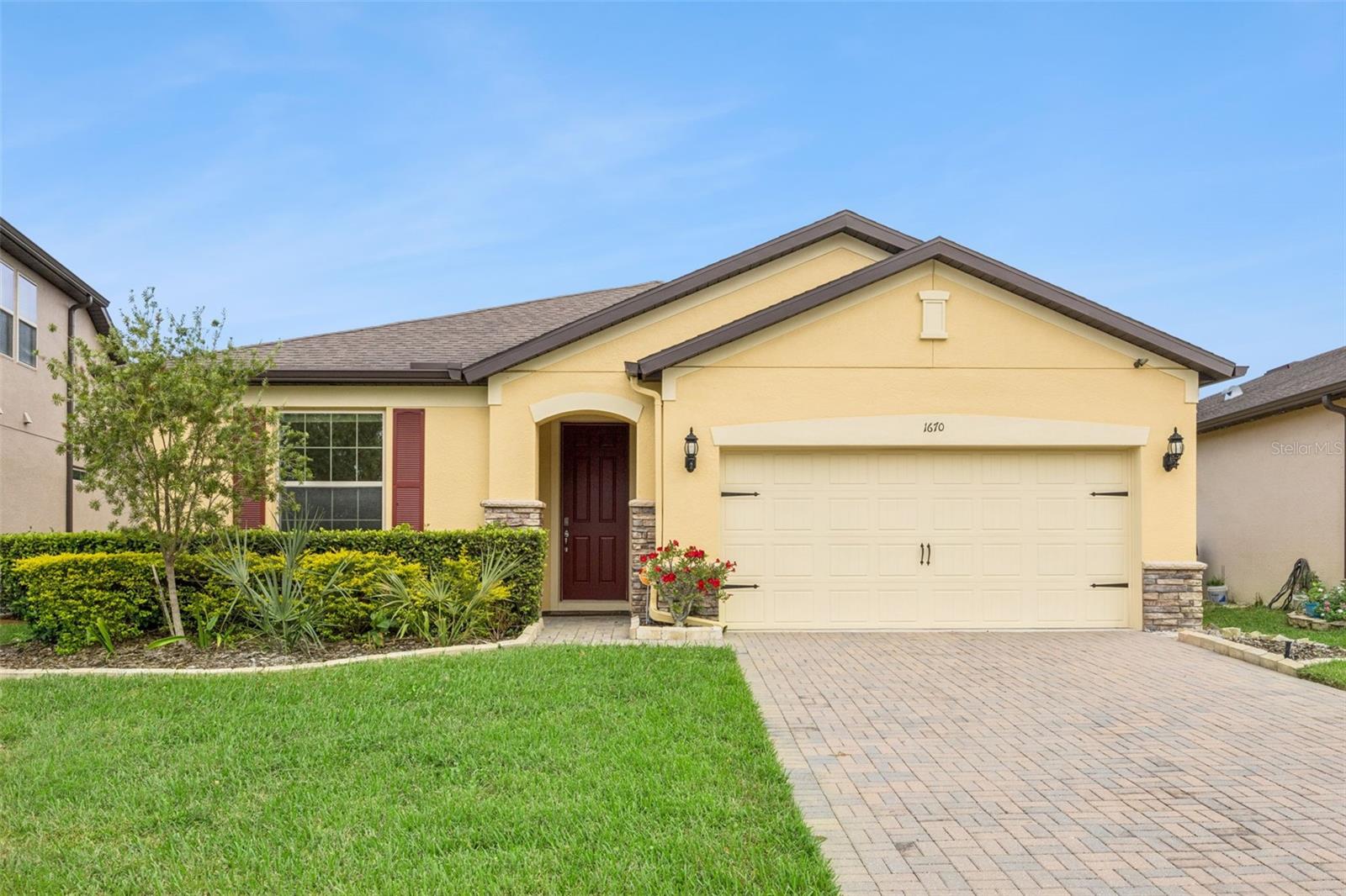 1670 REGAL RIVER CIR Property Photo 1