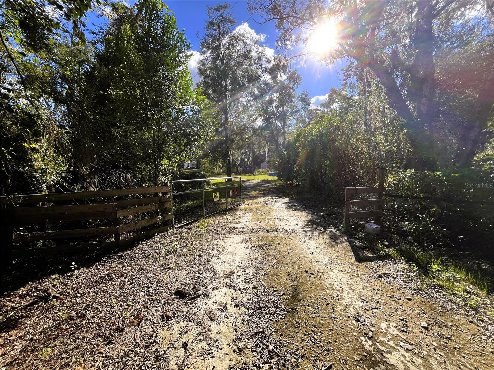 1874 Sw Nautilus Rd Property Photo 3