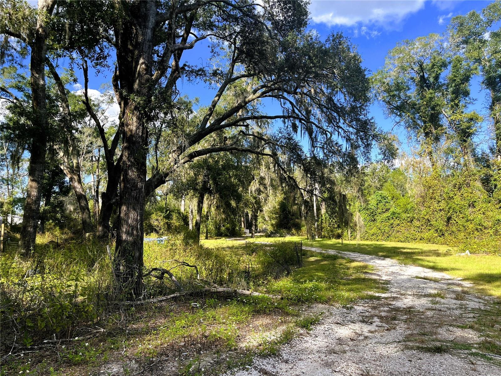 1874 Sw Nautilus Rd Property Photo 13