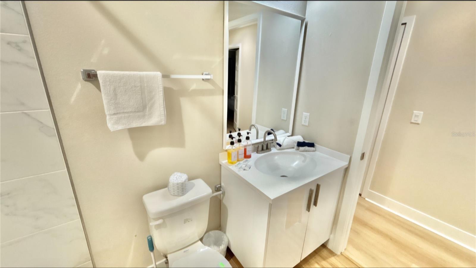 4404 Summer Flowers Pl Property Photo 22