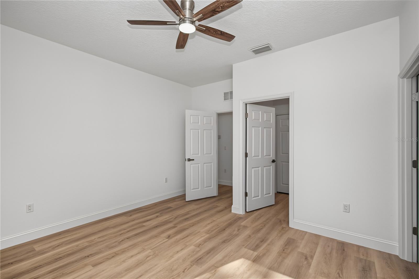 9720 N Calla Lily Dr Property Photo 22