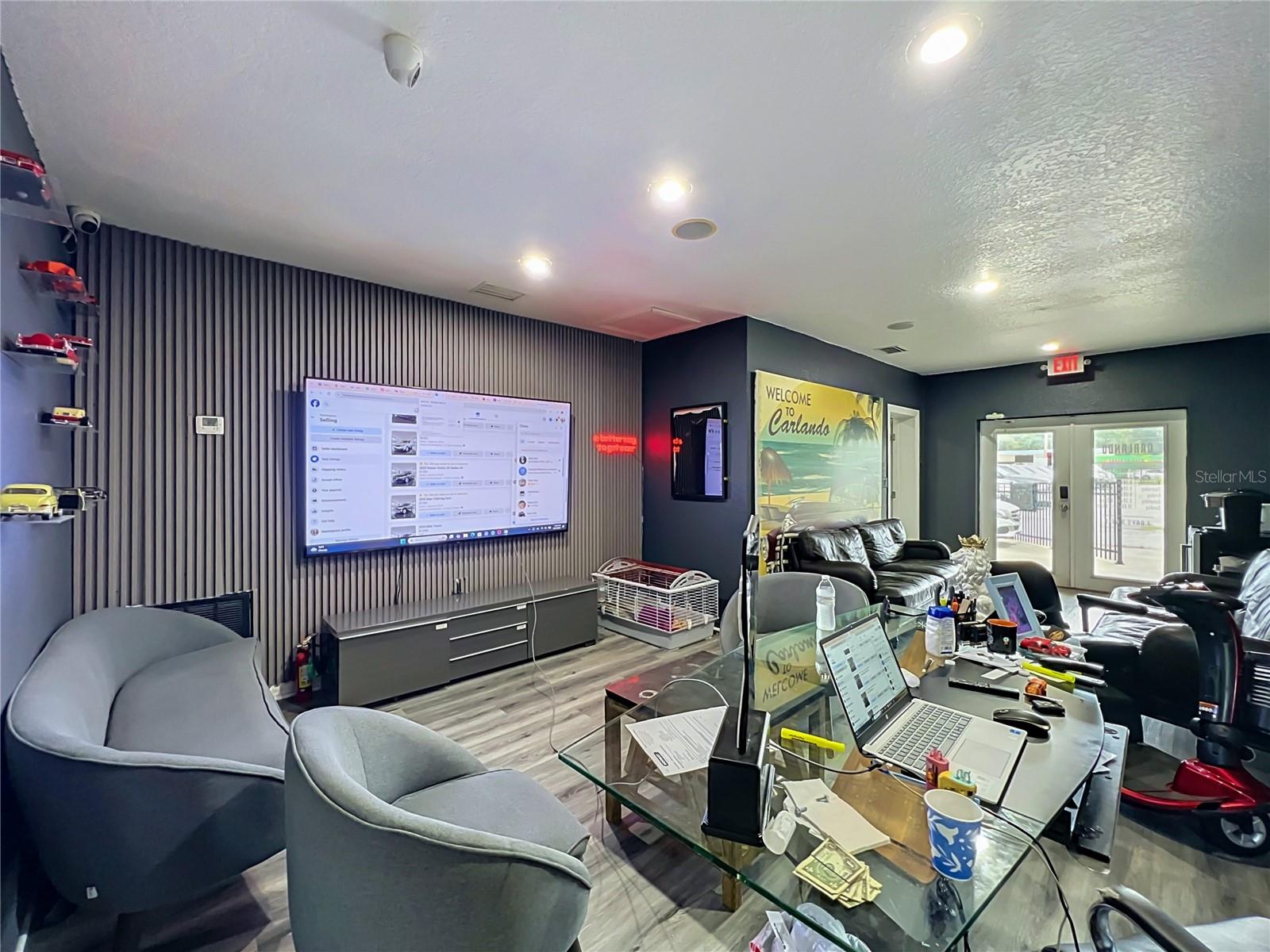 690 N Semoran Blvd Property Photo 13