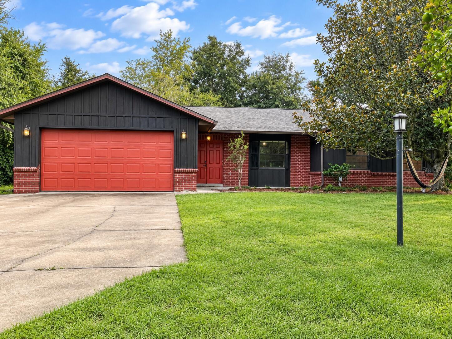1435 June Ct Property Photo 1