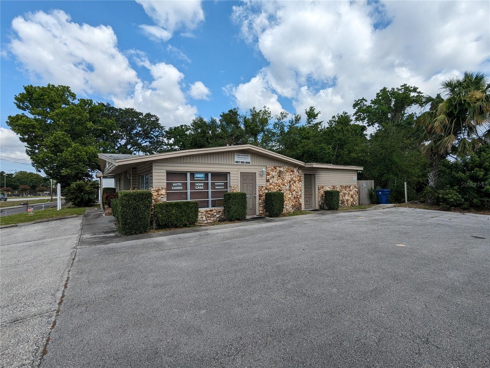 100 Marcia Dr #a Property Photo 2