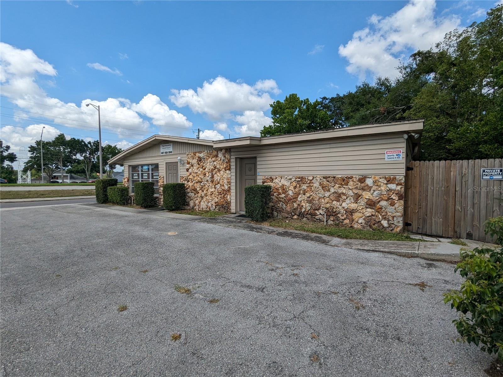 100 Marcia Dr #a Property Photo 3