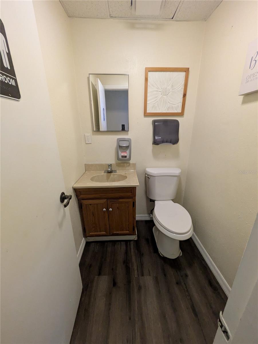 100 Marcia Dr #a Property Photo 11