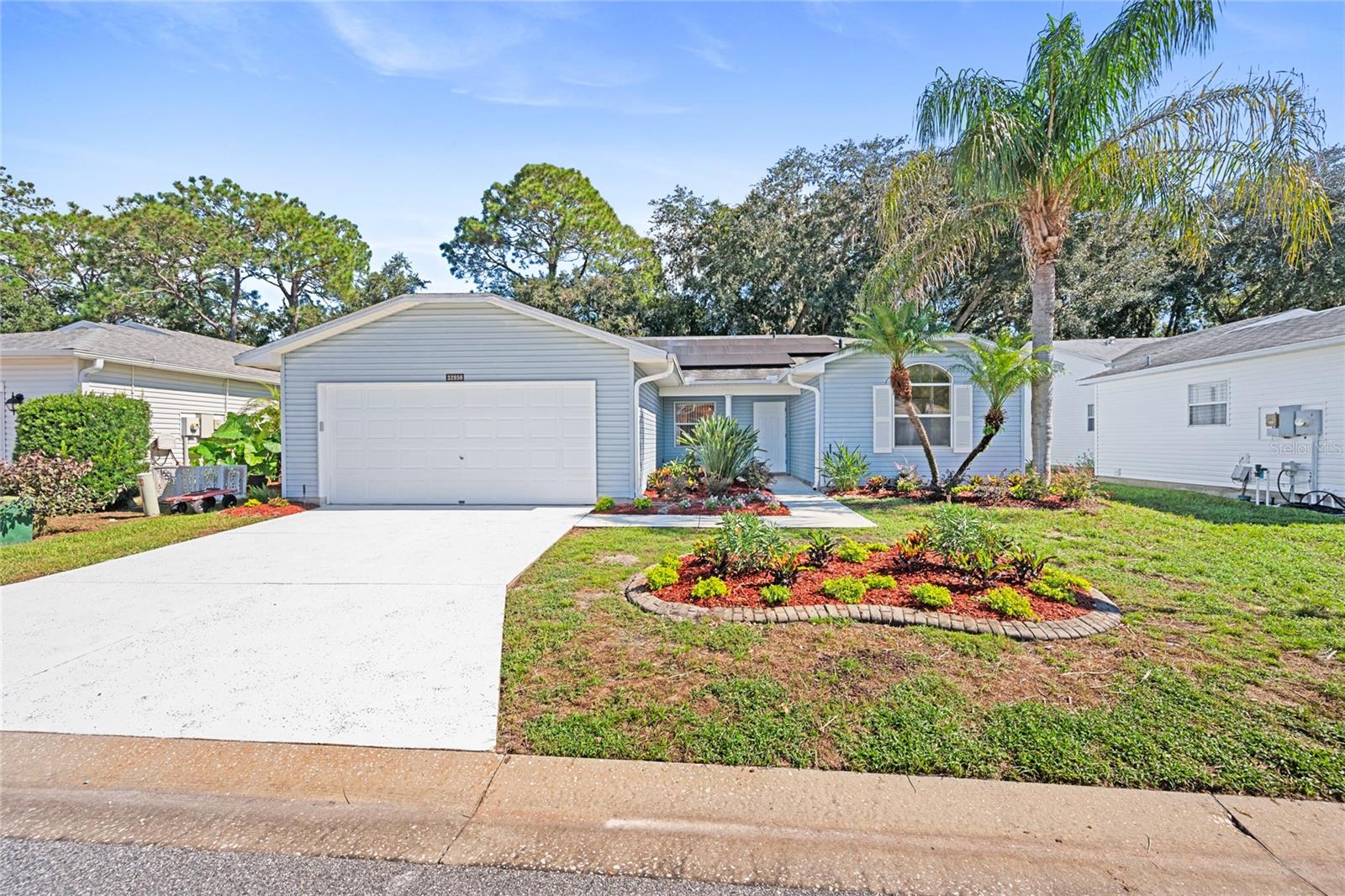 32656 OAK PARK DR Property Photo 1