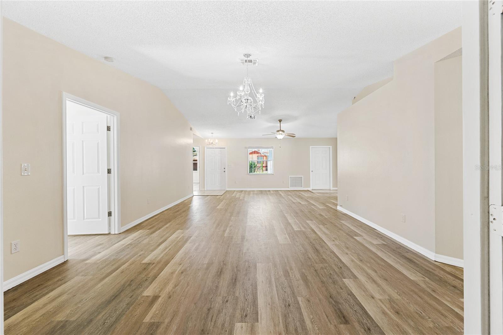32656 Oak Park Dr Property Photo 36