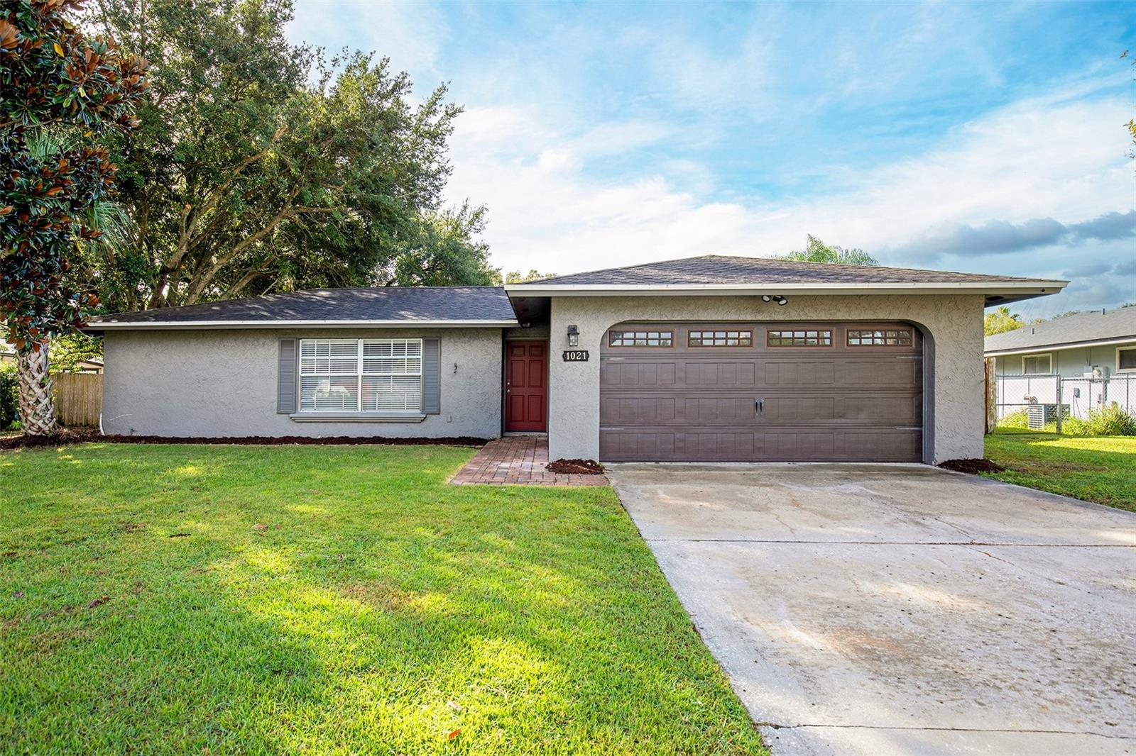 1021 Princess Gate Blvd Property Photo 1