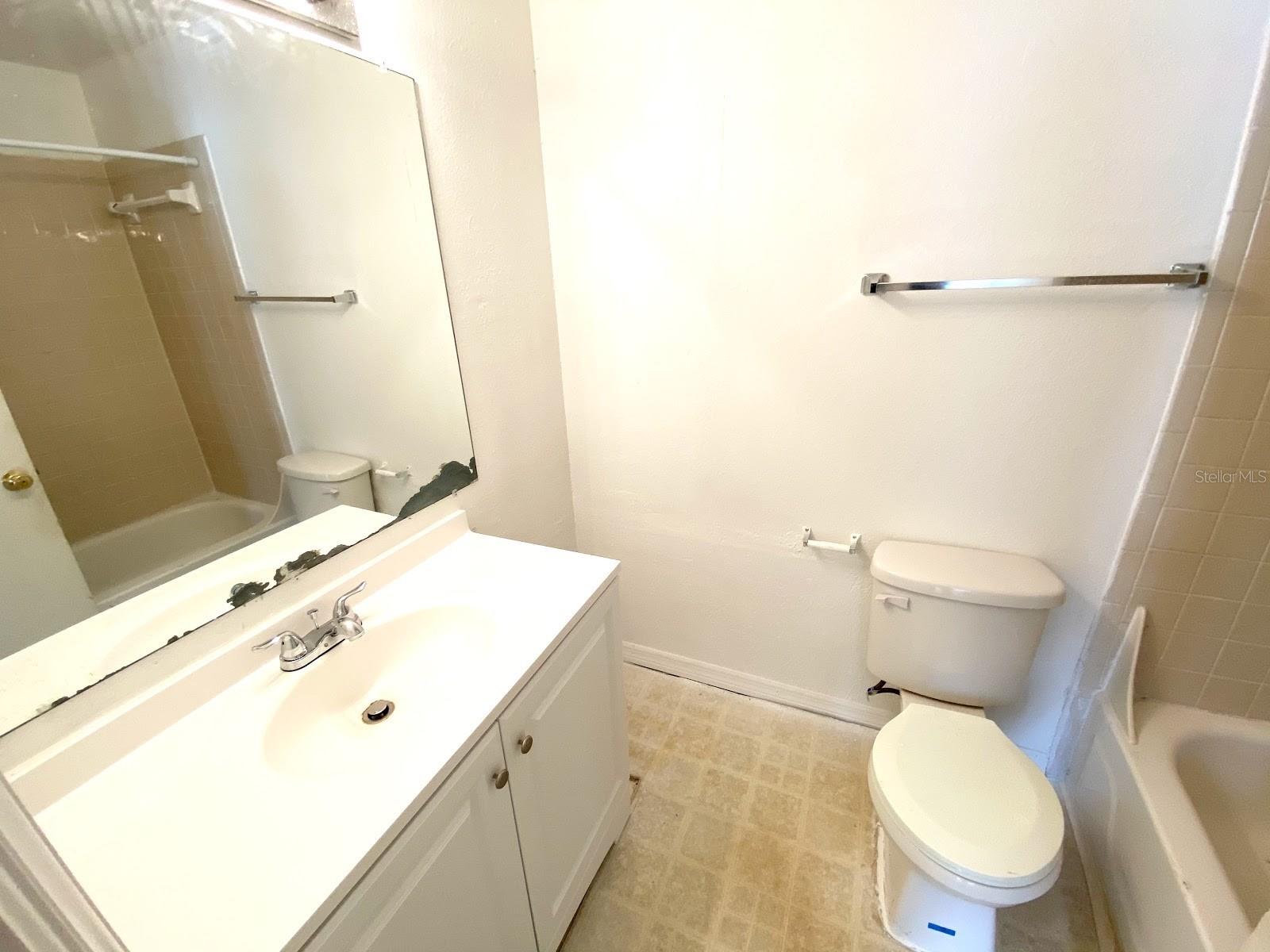 1083 S Hiawassee Rd #623 Property Photo 16
