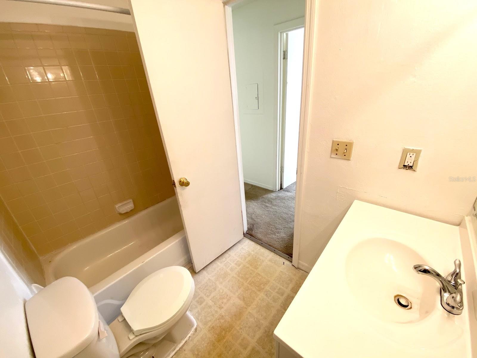 1083 S Hiawassee Rd #623 Property Photo 18