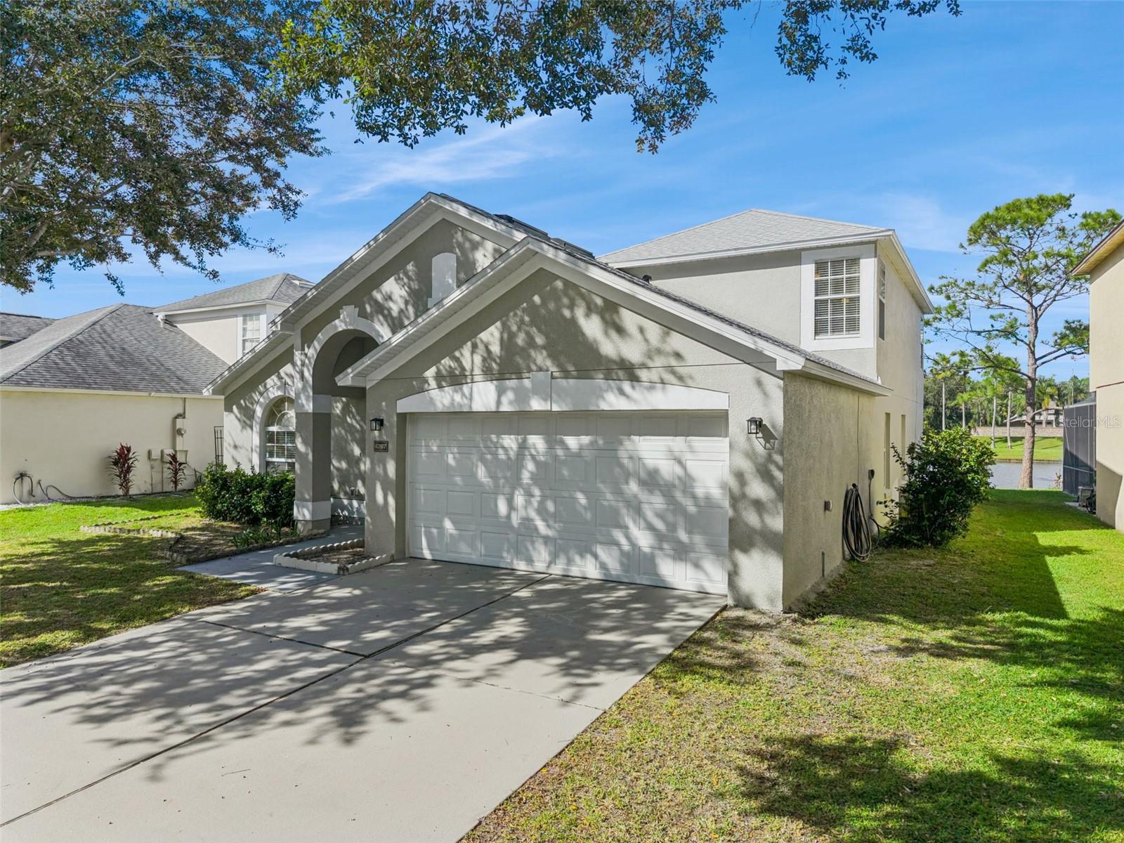 4207 Andover Cay Blvd Property Photo 1