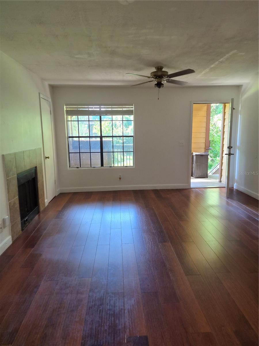 465 Forestway Cir #207 Property Photo 3