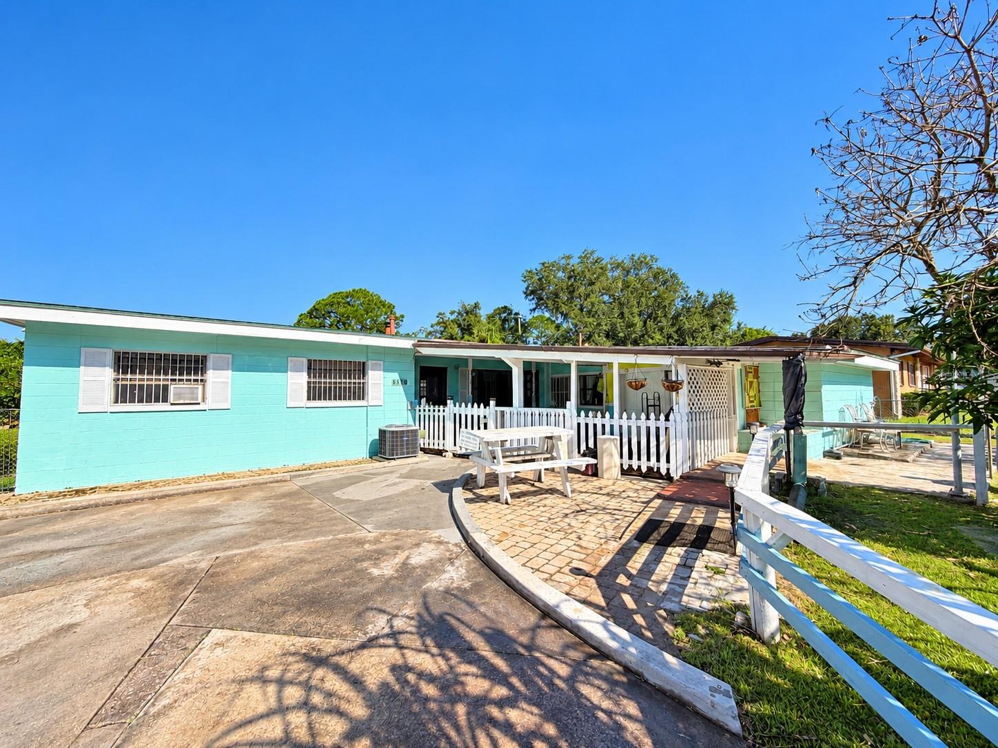 5117 W Washington St Property Photo