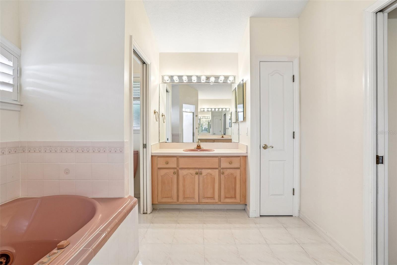 7891 Bridgestone Dr Property Photo 16