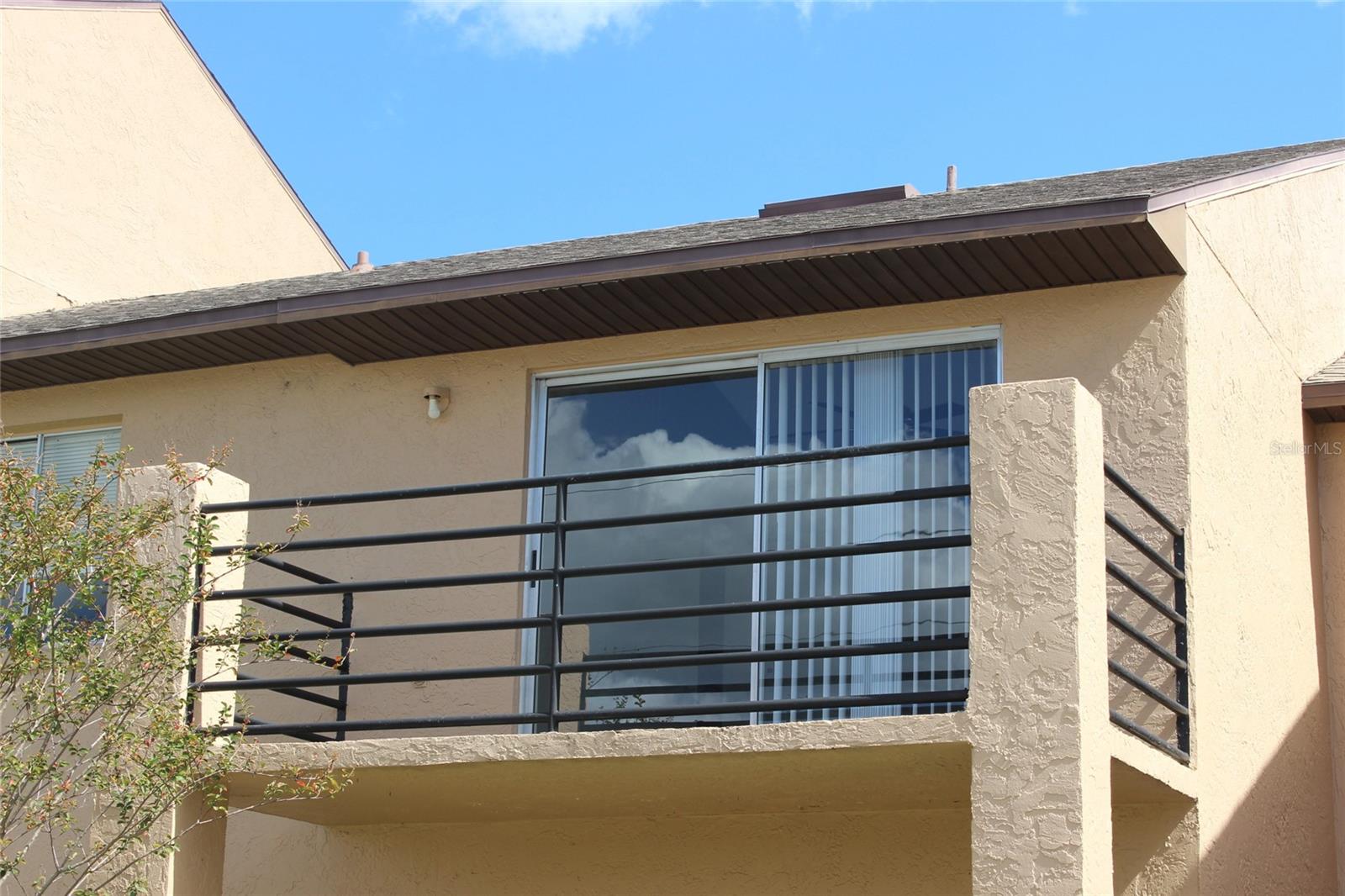 5231 Via Hacienda Cir #b218 Property Photo 2