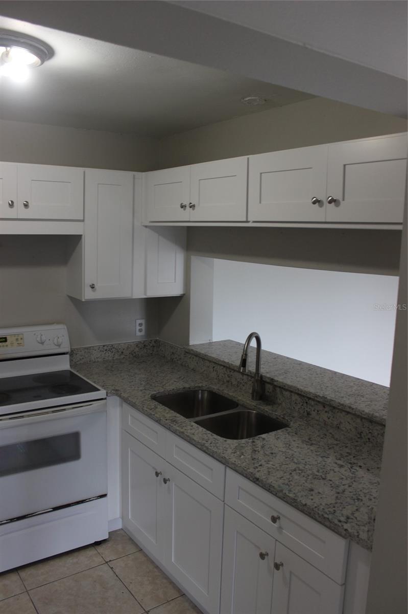 5231 Via Hacienda Cir #b218 Property Photo 10