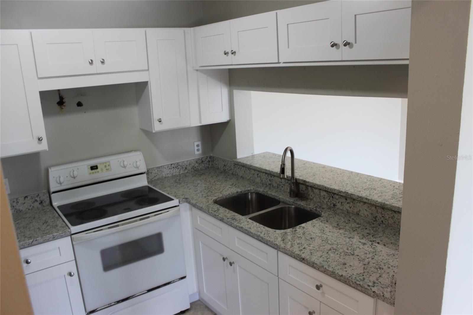 5231 Via Hacienda Cir #b218 Property Photo 11