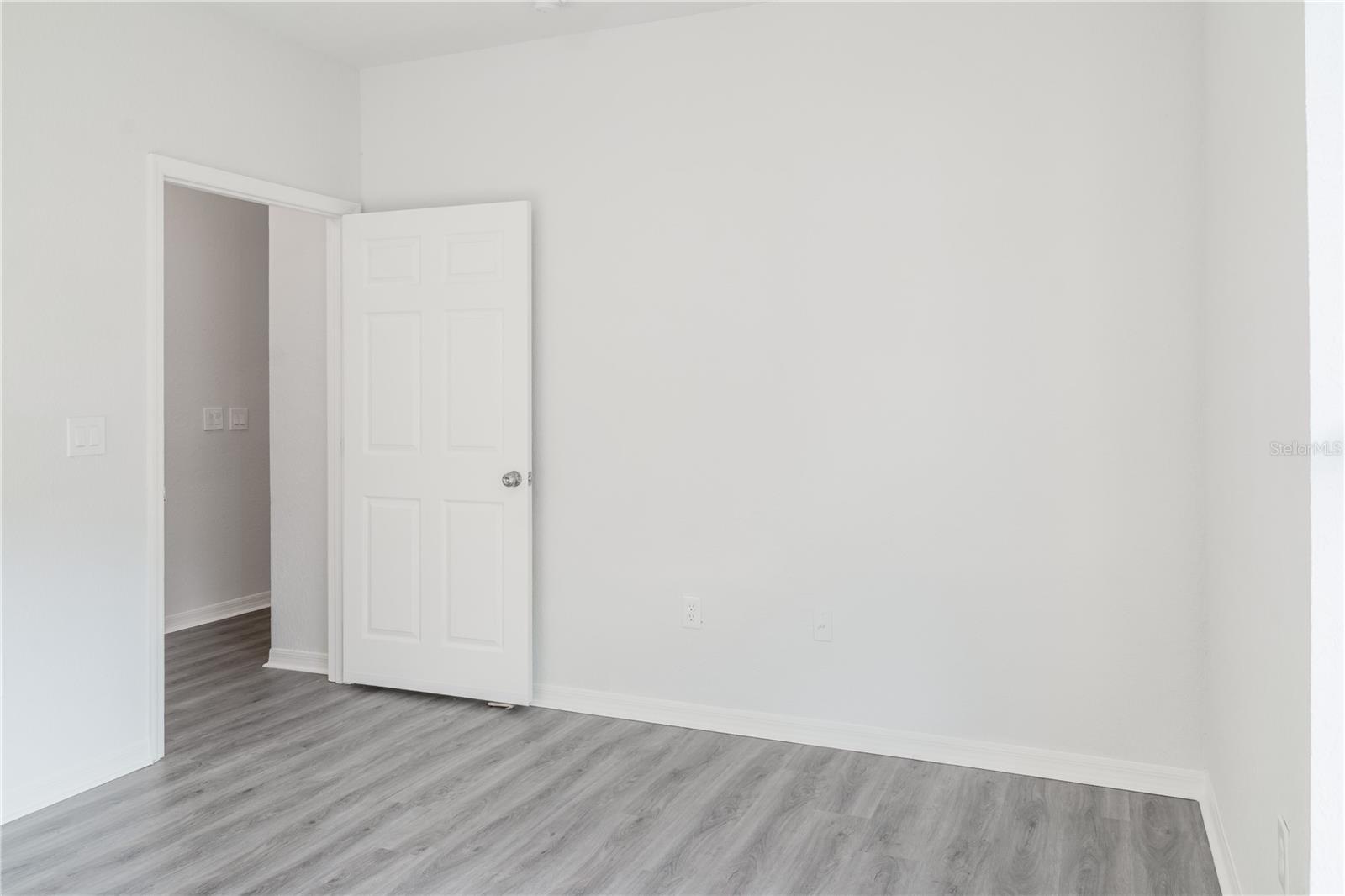 5953 Westgate Dr #1823 Property Photo 13