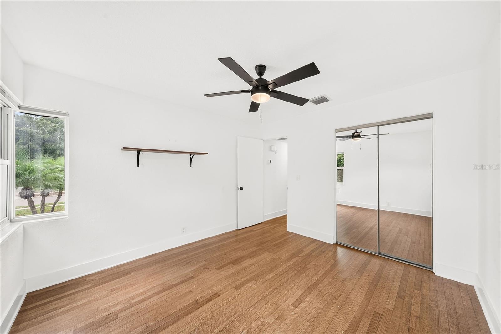 1615 Dormont Ln Property Photo 19
