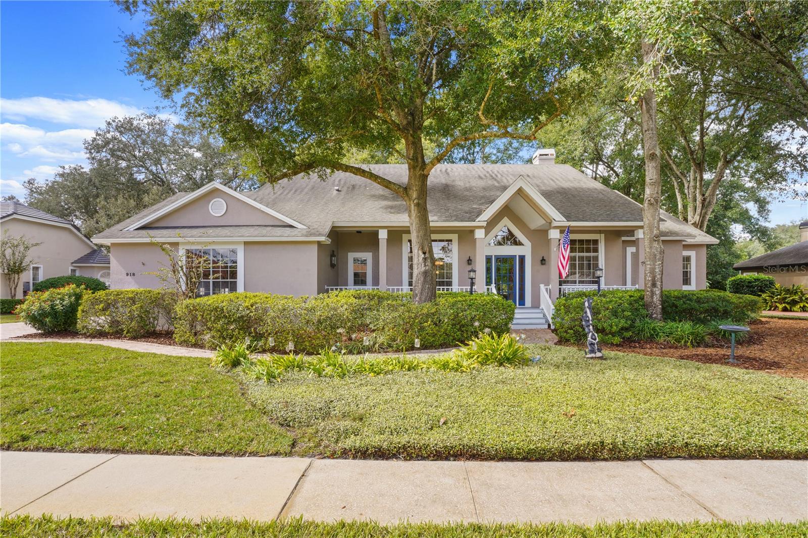 918 Golf Valley Dr Property Photo 1