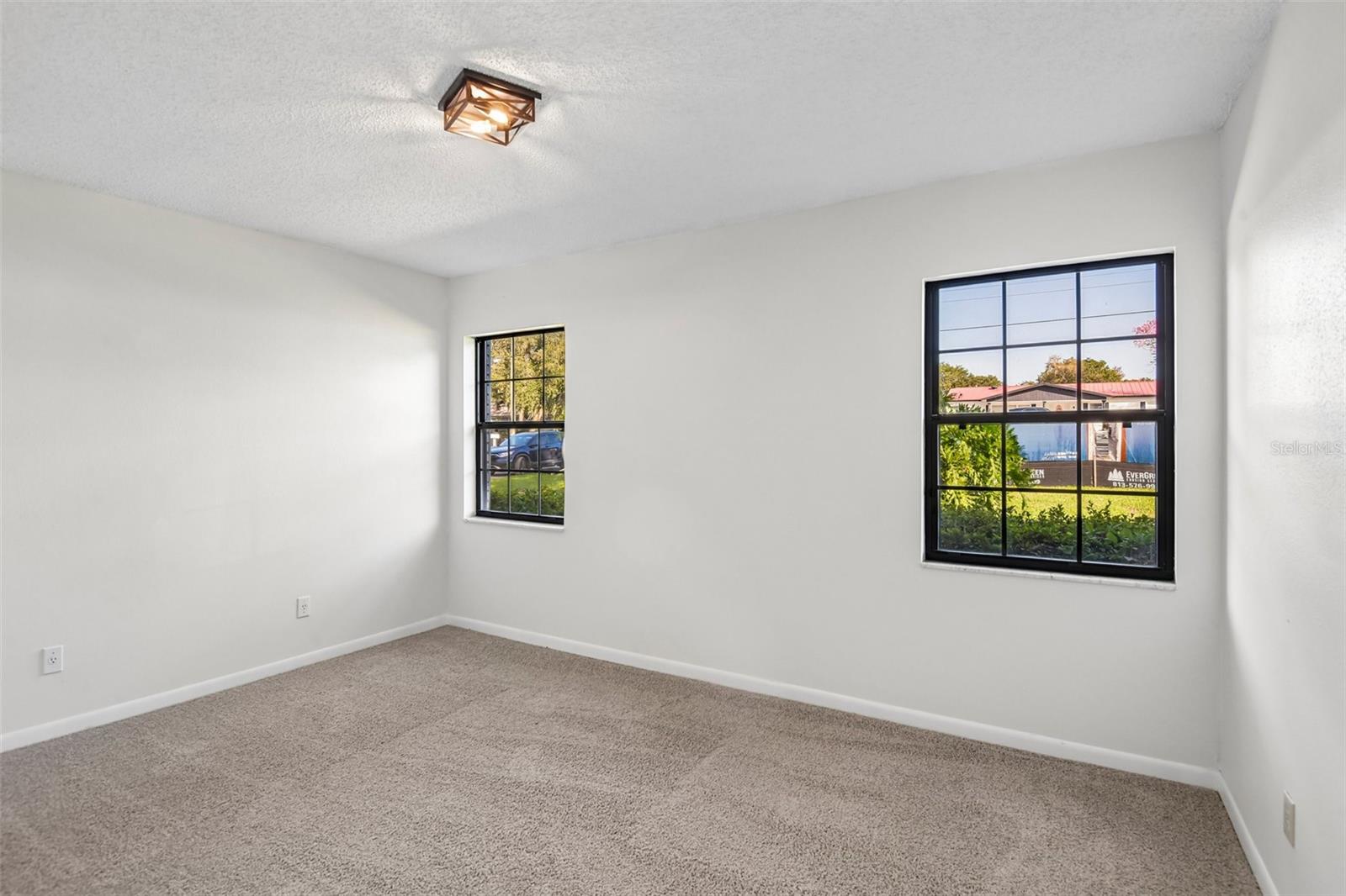 103 Ronele Dr Property Photo 27