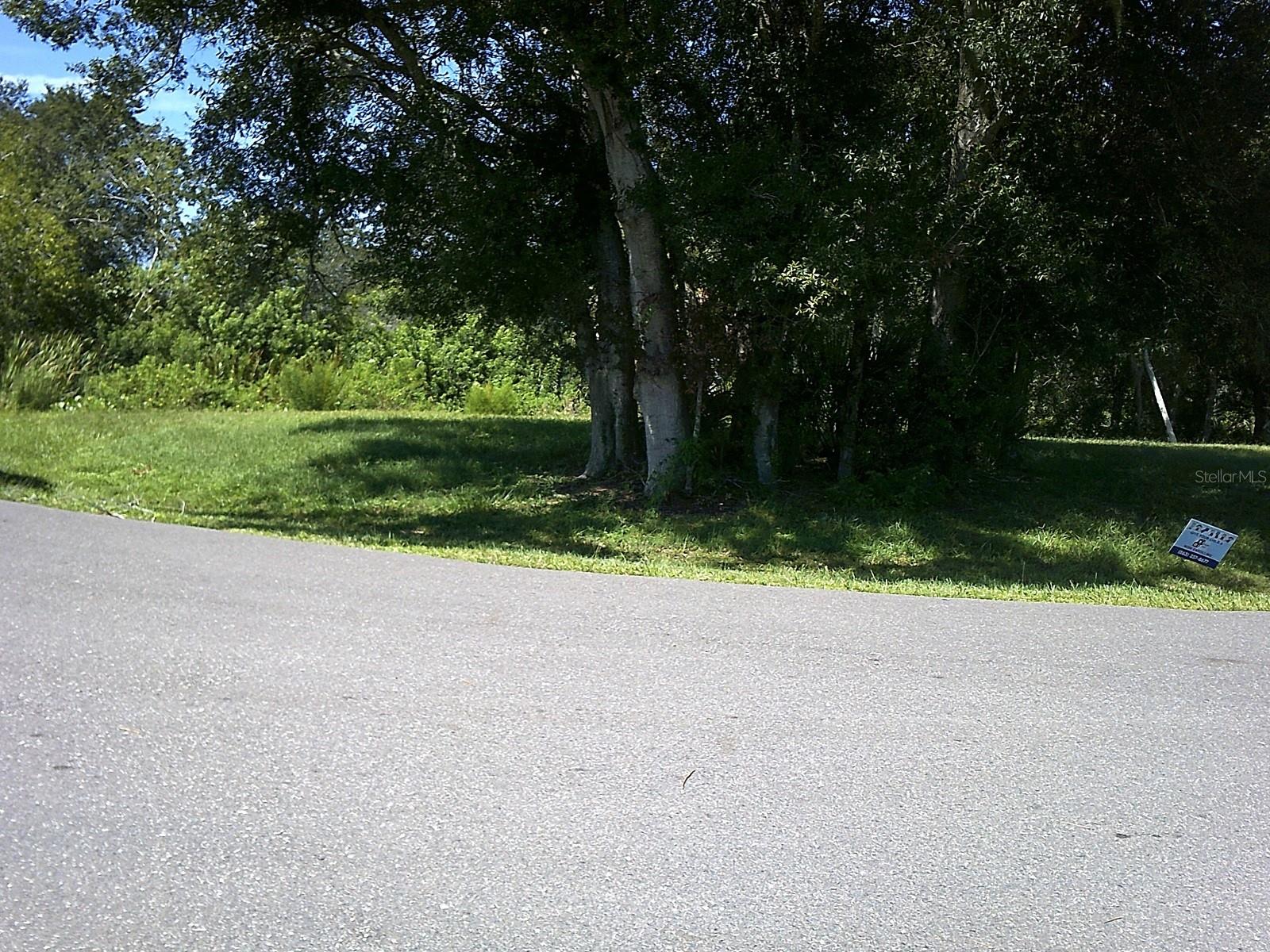 9002 Se 65th Way Property Photo 2