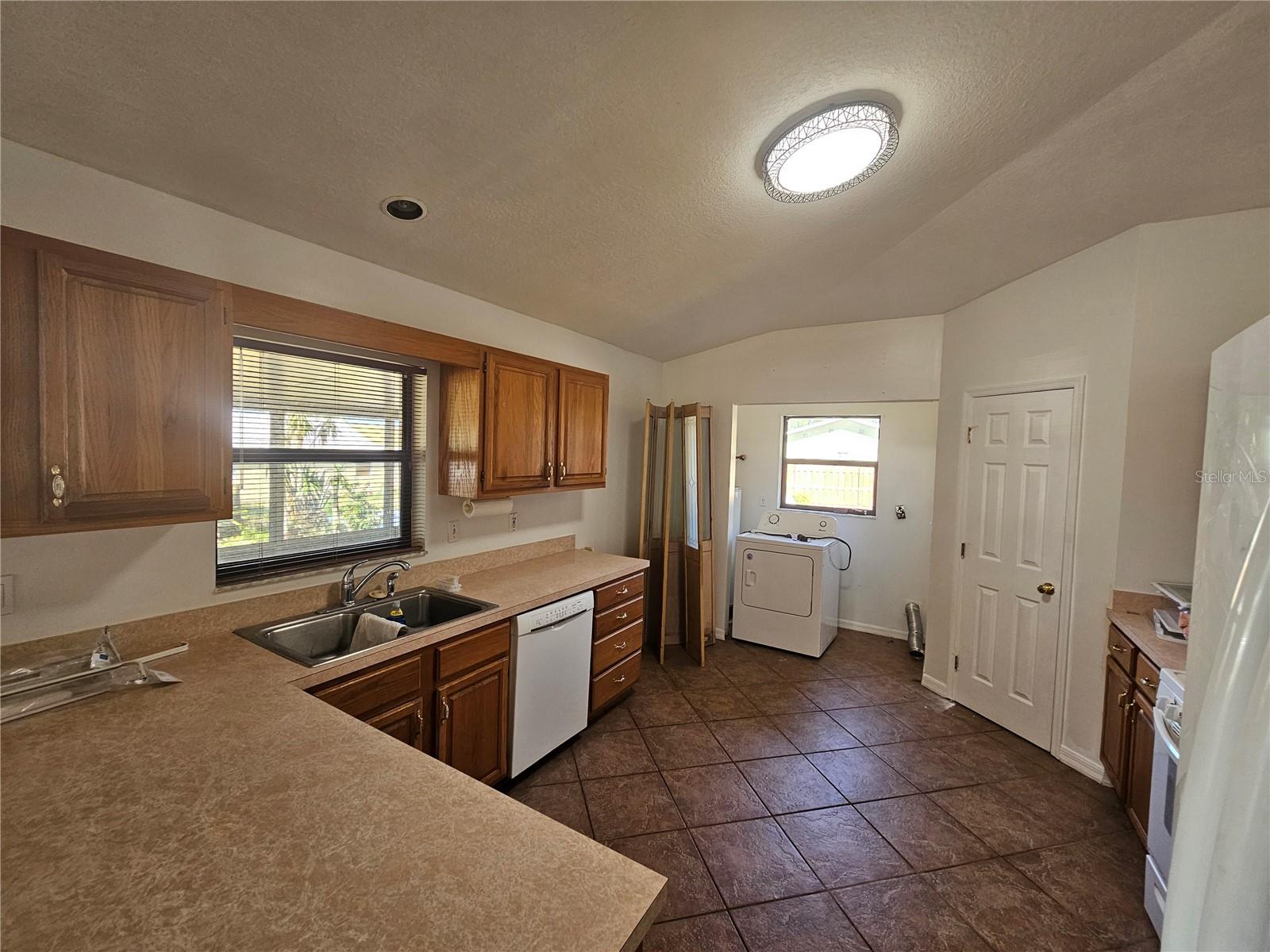5806 Us Highway 441 Se Property Photo 52