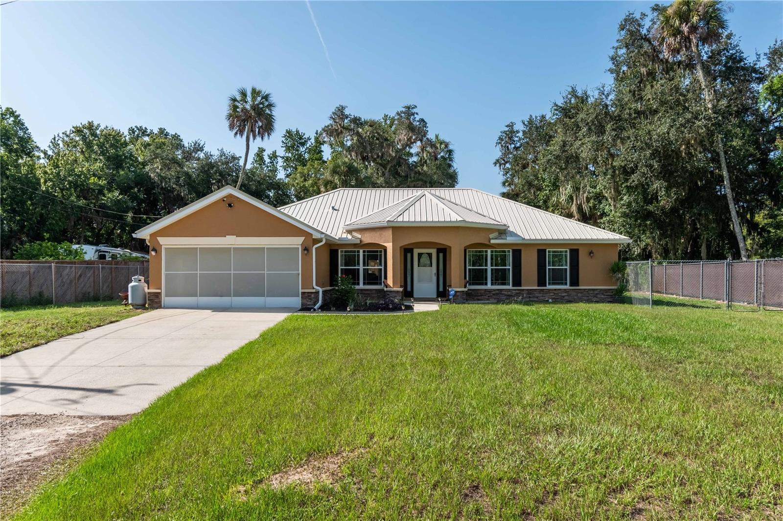 Inglis Real Estate Listings Main Image