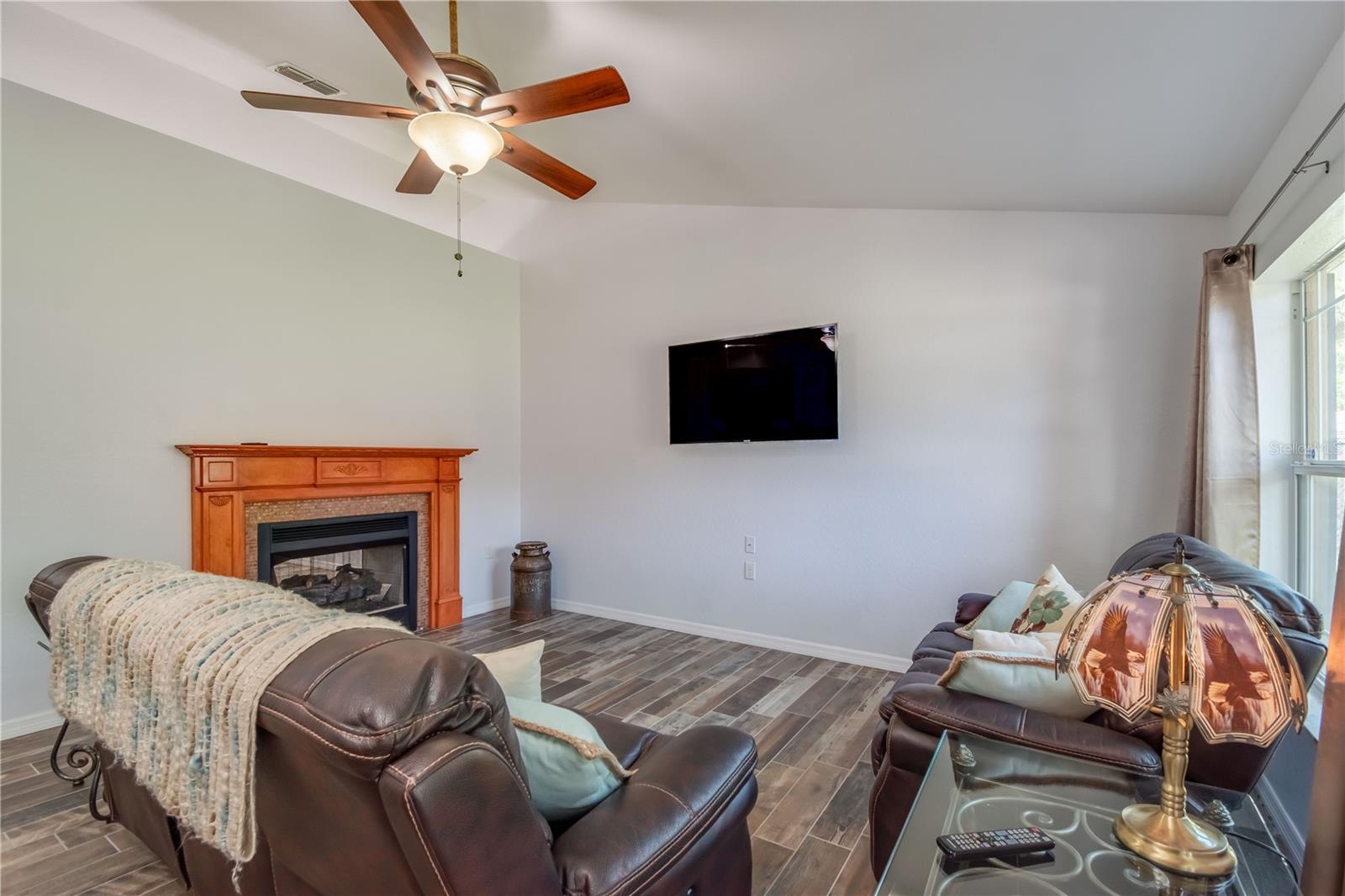 236 Mastadon Dr Property Photo 45