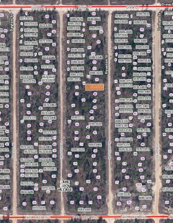 00 Houston St Property Photo 2