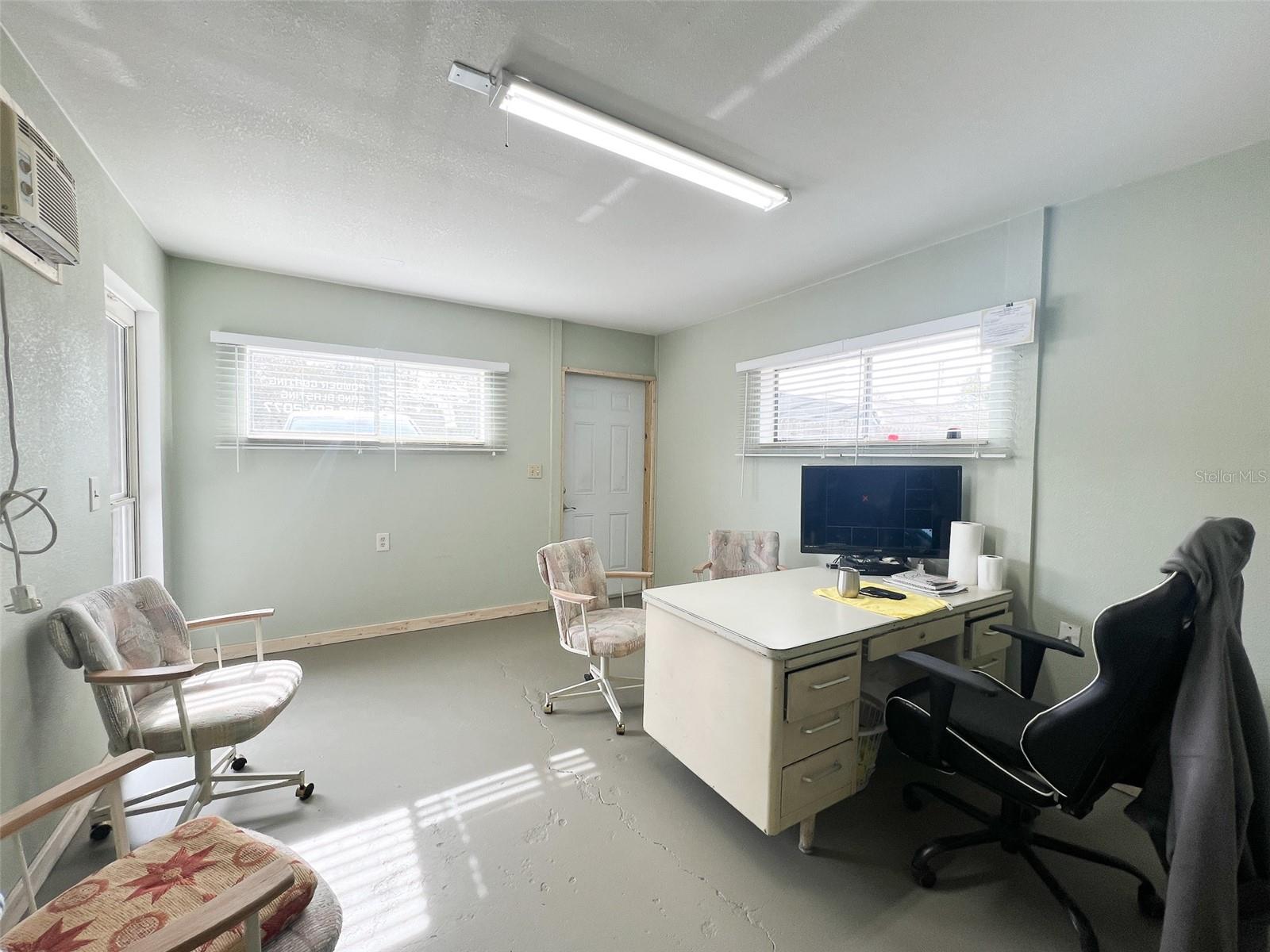 6011 W Homosassa Trl Property Photo 6